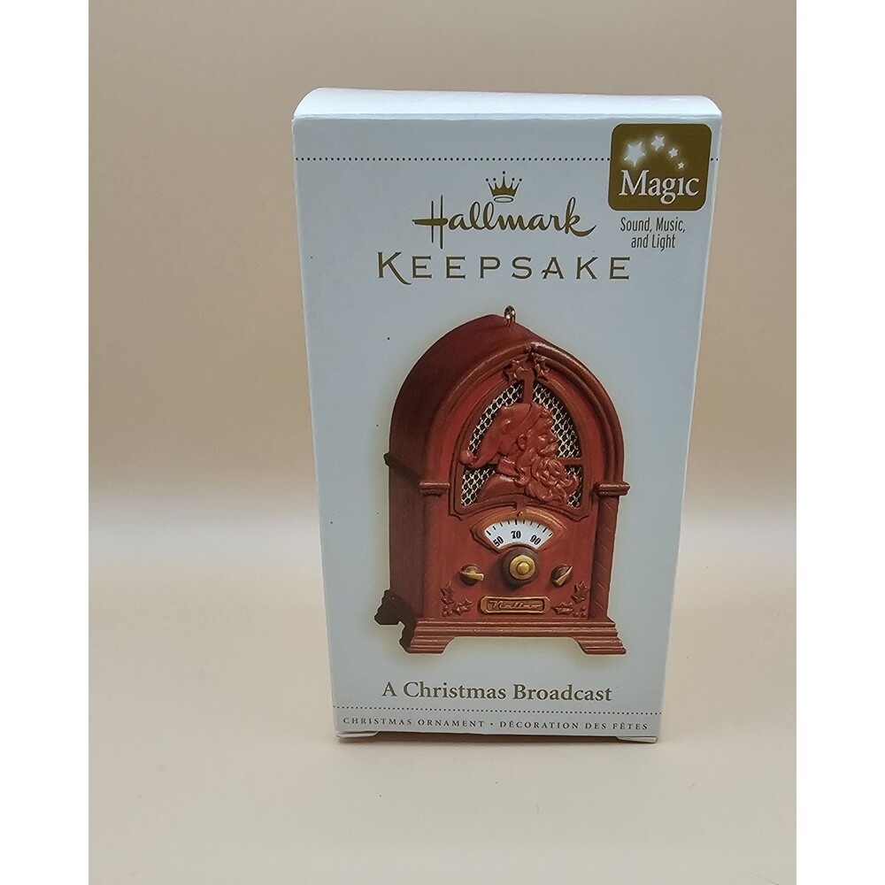 Hallmark Keepsake 2006 “A Christmas Broadcast”Christmas Ornament Magic